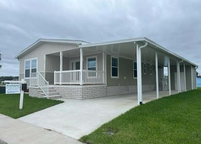 Property at 40843 Roselle Loop, Zephyrhills, FL 33540, 3 beds, 2 baths