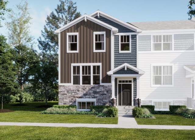 Property at 411 Red Oak Cir, Volo, IL 60020, 3 beds, 2.5 baths