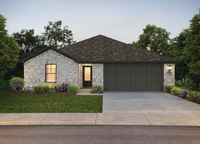 Property at 220 Arcane St, Greenville, TX 75402, 4 beds, 3 baths