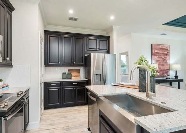 Property at 26924 Lark Ct, Punta Gorda, FL 33955, 2 beds, 2 baths