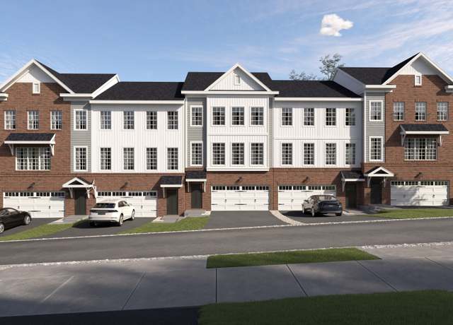 Property at 104 Pine Rdg, Tuxedo, NY 10987, 3 beds, 3.5 baths
