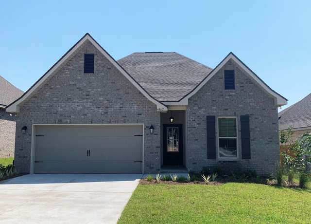 Property at 4862 Bonneville St, Pace, FL 32571, 4 beds, 3 baths