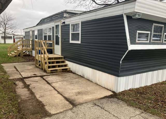 Property at 1006 19th Street Site #20, Brodhead, WI 53520, 2 beds, 1 bath