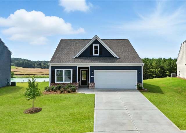 Property at 118 Lavender Cir, Calhoun, GA 30701, 3 beds, 2 baths