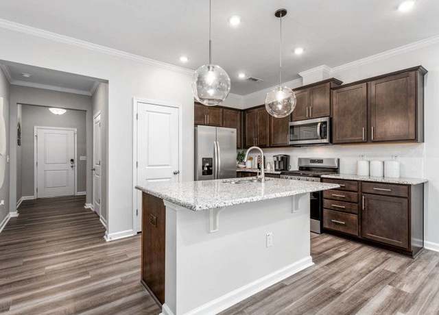Property at 1894 Normandy Pines Ln, Jacksonville, FL 32221, 3 beds, 2.5 baths