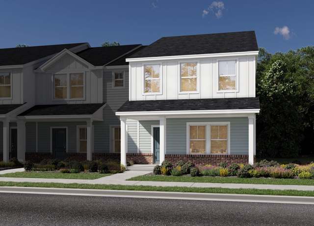Property at 125 Utility Ln, Mooresville, NC 28115, 4 beds, 2.5 baths