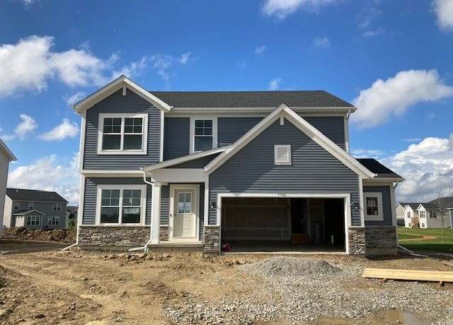 Property at 7766 E 118th Pl, Winfield, IN 46307, 4 beds, 2.5 baths