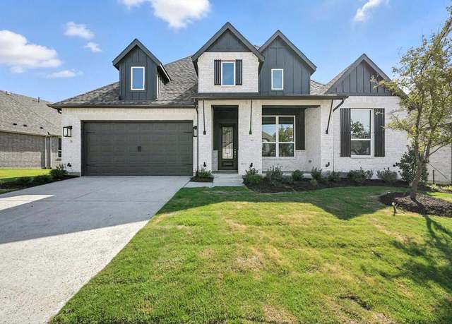 Property at 526 Lavender Dr, Van Alstyne, TX 75495, 4 beds, 4.5 baths