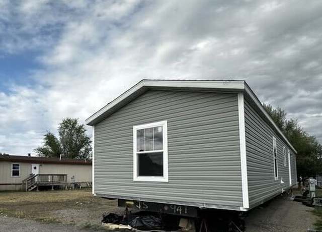 Property at 16 Rainier St N, Billings, MT 59105, 3 beds, 2 baths