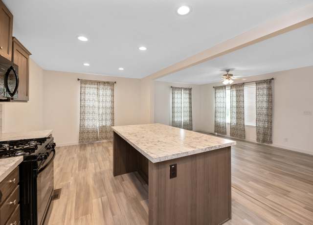 Property at 38072 Minuet Ct, Clinton Twp, MI 48038, 3 beds, 2 baths
