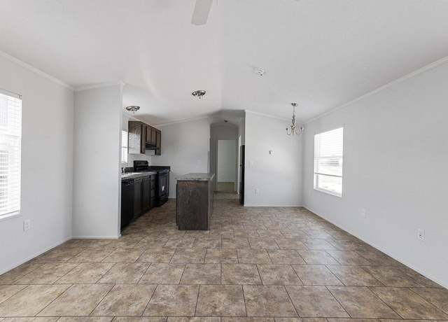 Property at 6410 Walzem Rd #499, San Antonio, TX 78218, 3 beds, 2 baths