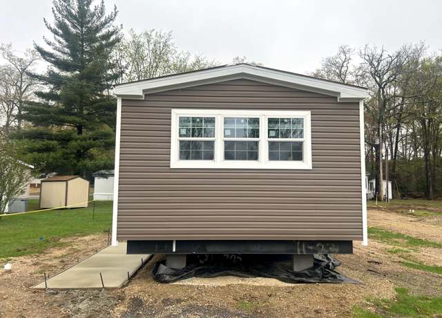 Property at 10505 Cedarville Rd Unit 11-23, Brandywine, MD 20613, 3 beds, 2 baths