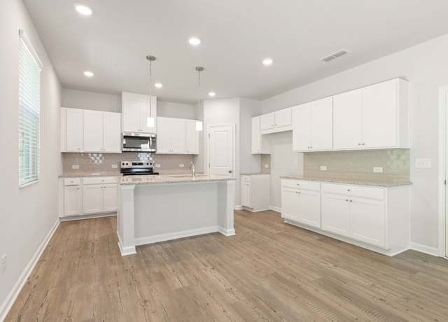 Property at 7199 Brushwood Bnd, Lithonia, GA 30058, 3 beds, 2.5 baths