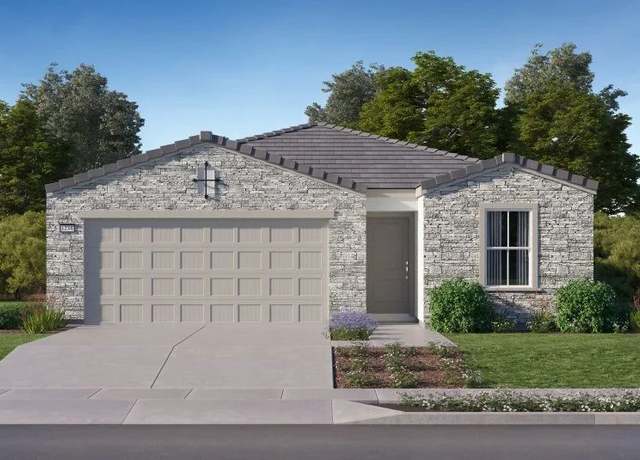 Property at 1061 Shasta Way W, Madera, CA 93636, 3 beds, 2 baths