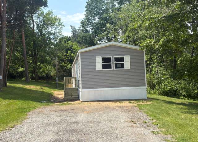 Property at 53233 Palmetto Dr. Plan, Middlebury, IN 46540, 3 beds, 2 baths