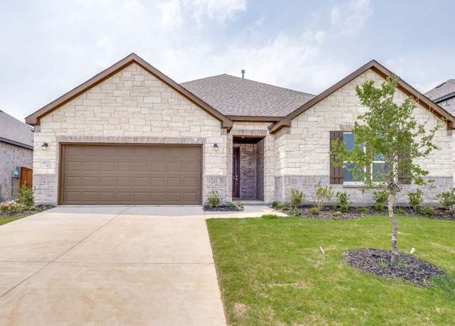 Property at 4035 Bedford Dr, Heartland, TX 75126, 4 beds, 2 baths