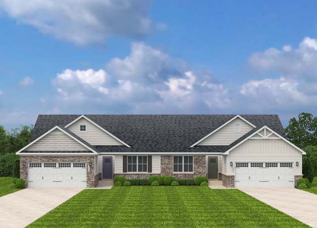 Property at 2107 Via Luna Cir, Massillon, OH 44646, 3 beds, 2 baths