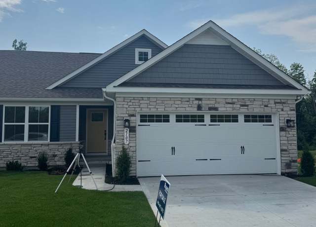 Property at 2107 Via Luna Cir, Massillon, OH 44646, 3 beds, 2 baths