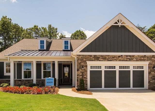 Property at Hickory Plan, Charlotte, NC 28215, 3 beds, 2 baths