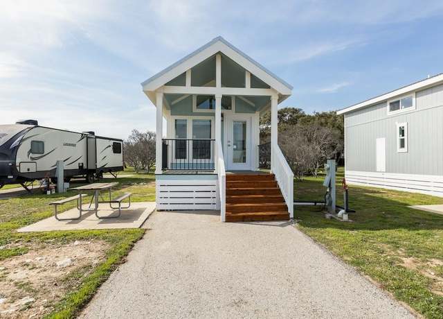 Property at 25928 Haynie Flat Rd #102, Spicewood, NY 10014, 1 bed, 1 bath