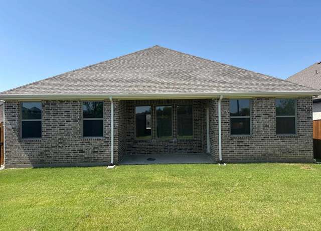 Property at 2312 Myrtle Way, Melissa, TX 75454, 4 beds, 2 baths