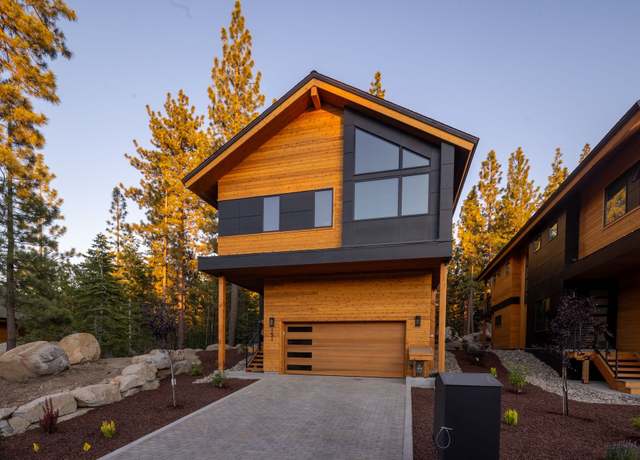 Property at 135 Sierra Colina Dr, Stateline, NV 89449, 3 beds, 2.5 baths