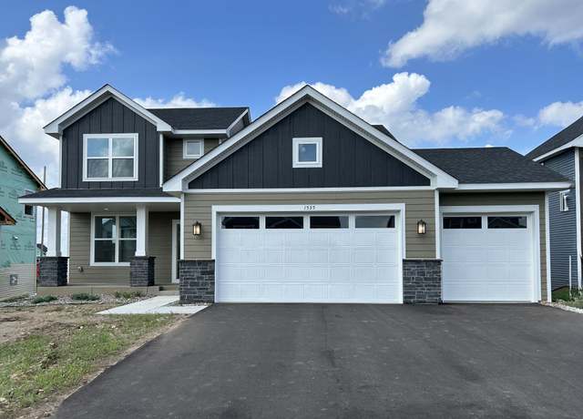 Property at 1535 England Way, Shakopee, MN 55379, 4 beds, 2.5 baths