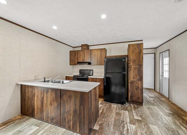 Property at 6700 Jefferson Paige Rd #50, Shreveport, LA 71119, 2 beds, 2 baths