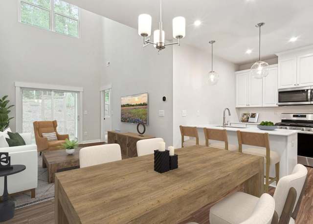 Property at 3034 Finchborough Ct, Charlotte, NC 28269, 3 beds, 2.5 baths