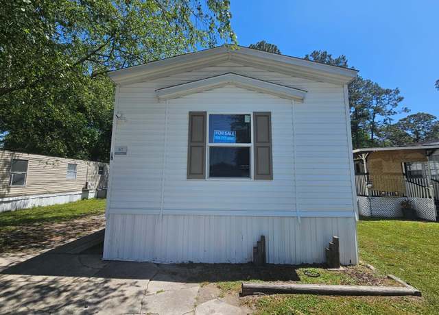 Property at 9380 103rd St #67, Jacksonville, FL 32210, 3 beds, 2 baths