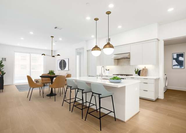 Property at 308 Torrey Pine Ter #304, Sunnyvale, CA 94086, 2 beds, 2 baths