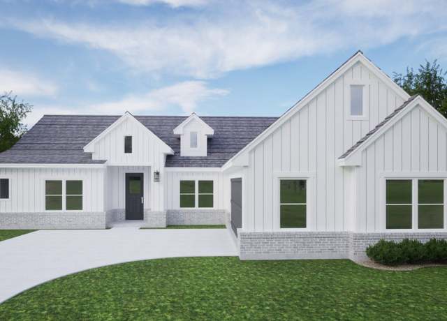 Property at 145 Legends Way, Bridgeport, TX 76426, 3 beds, 2 baths