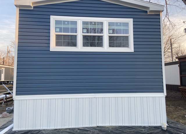 Property at 10505 Cedarville Rd #8, Brandywine, MD 20613, 3 beds, 2 baths