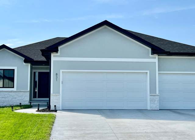 Property at California Plan, Lincoln, NE 68523, 5 beds, 3 baths