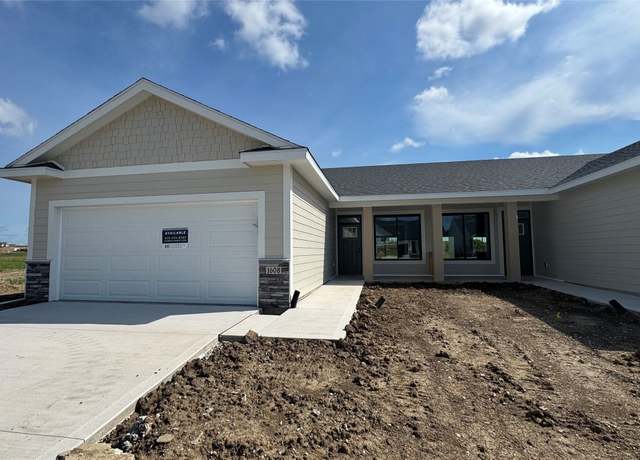 Property at 1608 Garland Ave, Ankeny, IA 50021, 3 beds, 2 baths