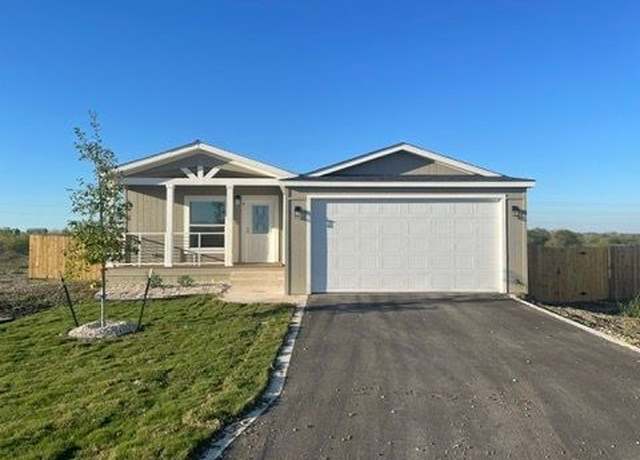Property at 300 Clara Ridge Rd, Marion, TX 78124, 3 beds, 2 baths