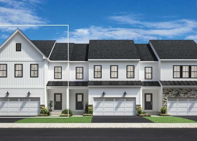 Property at 1 Rasboro Rd, Randolph, NJ 07869, 3 beds, 3 baths