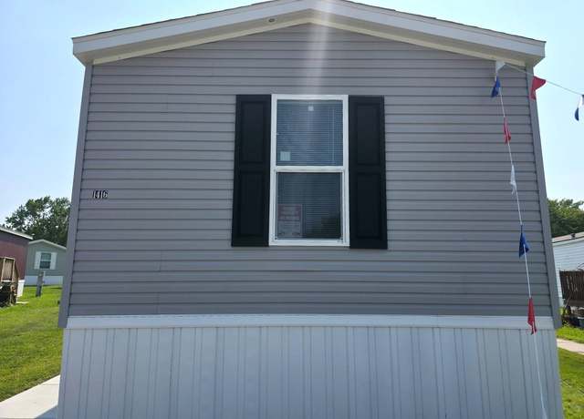 Property at 3 Bed 2 Bath Single Section Plan, Lincoln, NE 68522, 3 beds, 2 baths