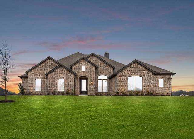 Property at 160 Waterview Dr, Gunter, TX 75058, 4 beds, 2.5 baths