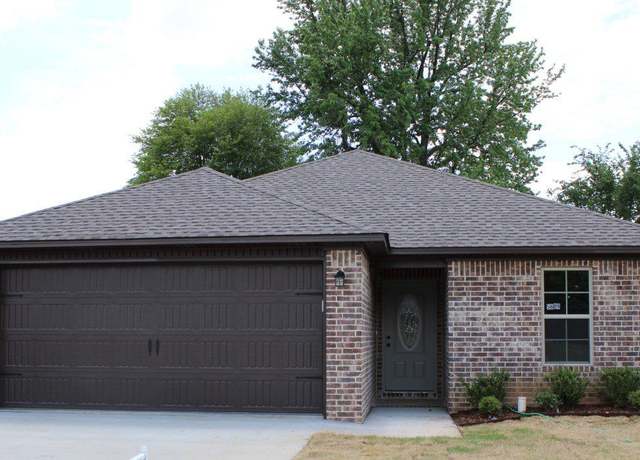 Property at Oxford Plan, Jonesboro, AR 72401, 3 beds, 2 baths