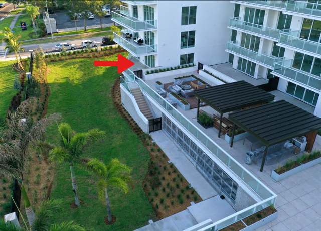 Property at 1020 Sunset Point Rd #103, Clearwater, FL 33755, 2 beds, 2.5 baths