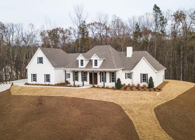 Property at The Paisley Plan, Auburn, AL 36830, 5 beds, 4.5 baths