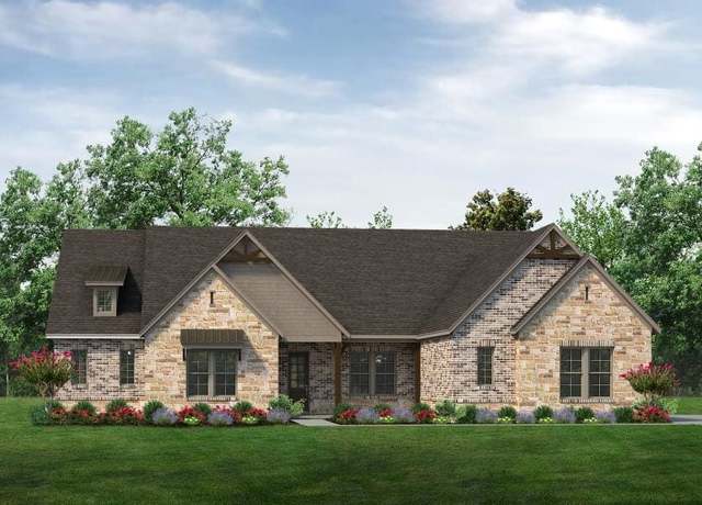 Property at 12116 Crystal Dr, Krum, TX 76249, 4 beds, 3 baths
