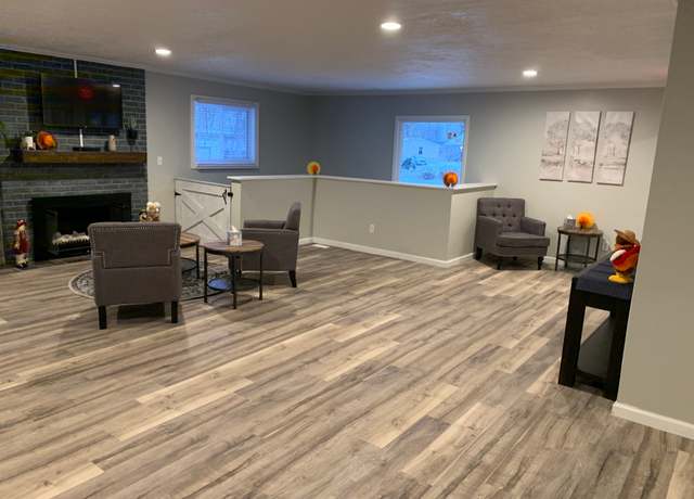 Property at 6722 Colgrove #417, Kalamazoo, MI 49048, 3 beds, 2 baths