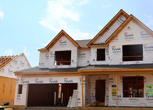 Property at 2893 Sky Crossing Dr, Beavercreek, OH 45434, 4 beds, 2.5 baths