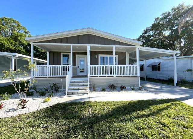 Property at 119 N Lake Dr, Leesburg, FL 34788, 3 beds, 2 baths