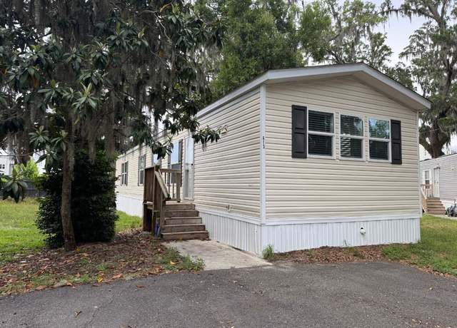 Property at 4000 SW 47th St Unit A13, Gainesville, FL 32608, 3 beds, 2 baths