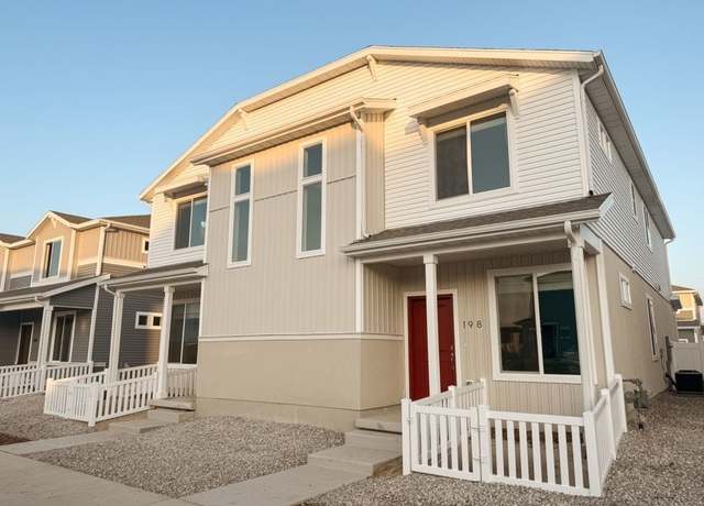 Property at 207 E 400 N, Saratoga Springs, UT 84045, 4 beds, 2.5 baths