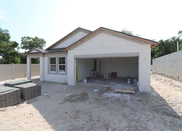 Property at 12793 Castle Oaks Dr, Hudson, FL 34669, 3 beds, 2 baths