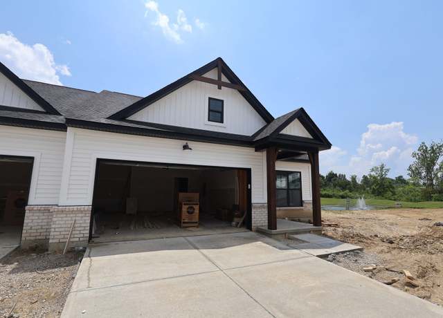 Property at 5735 White Pine Ln, Hamilton, OH 45011, 3 beds, 3 baths